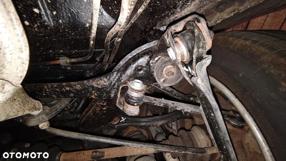 Mercedes-Benz Klasa E - 38