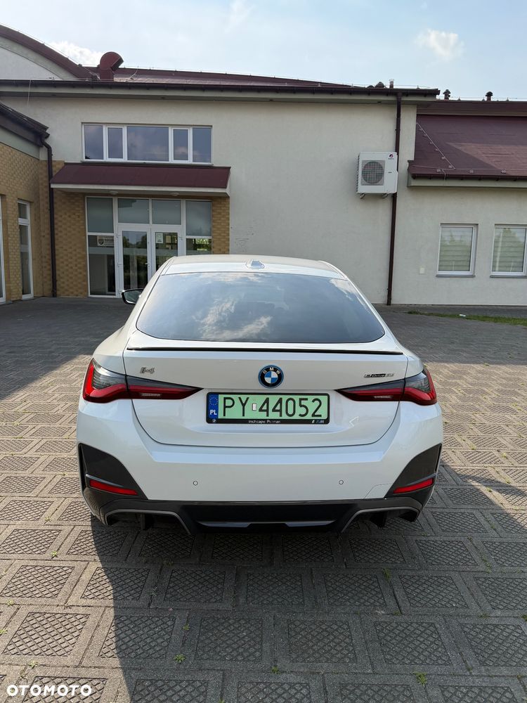 BMW i4 80.7kWh eDrive 35 M Sport - 3