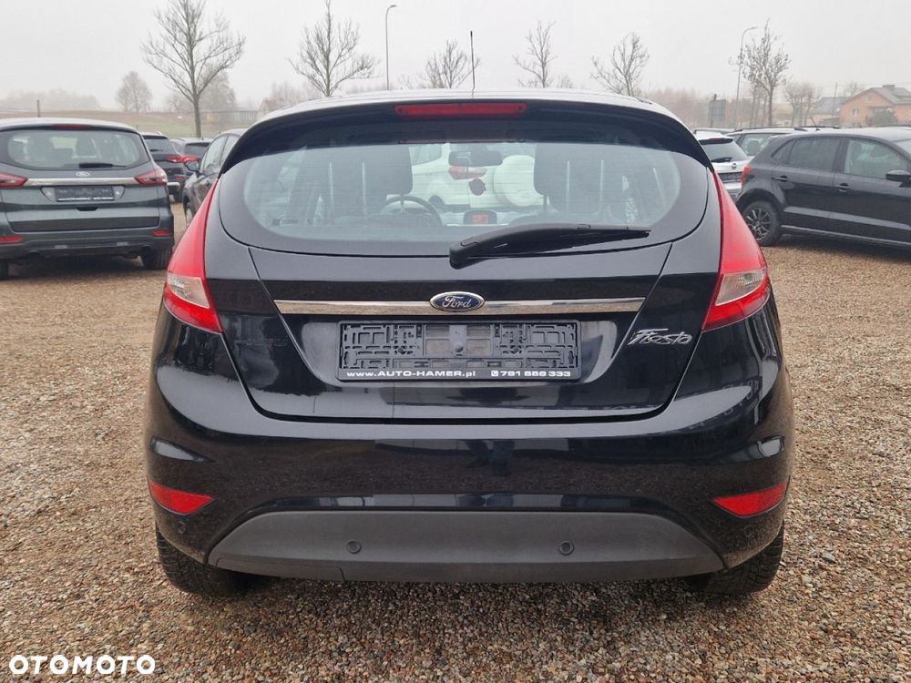 Ford Fiesta 1.4 Titanium - 28