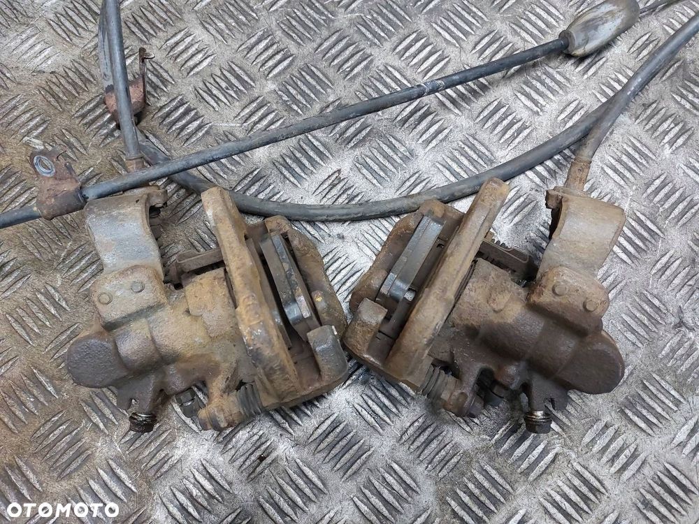 TARCZE HAMULCOWE TYŁ + KLOCKI + ZACISKI HONDA CIVIC VIII SEDAN - 7