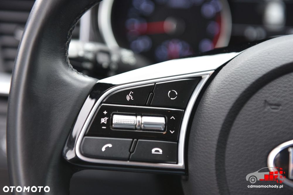 Kia XCeed - 33