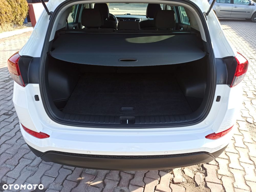 Hyundai Tucson blue 1.7 CRDi 2WD Advantage - 14