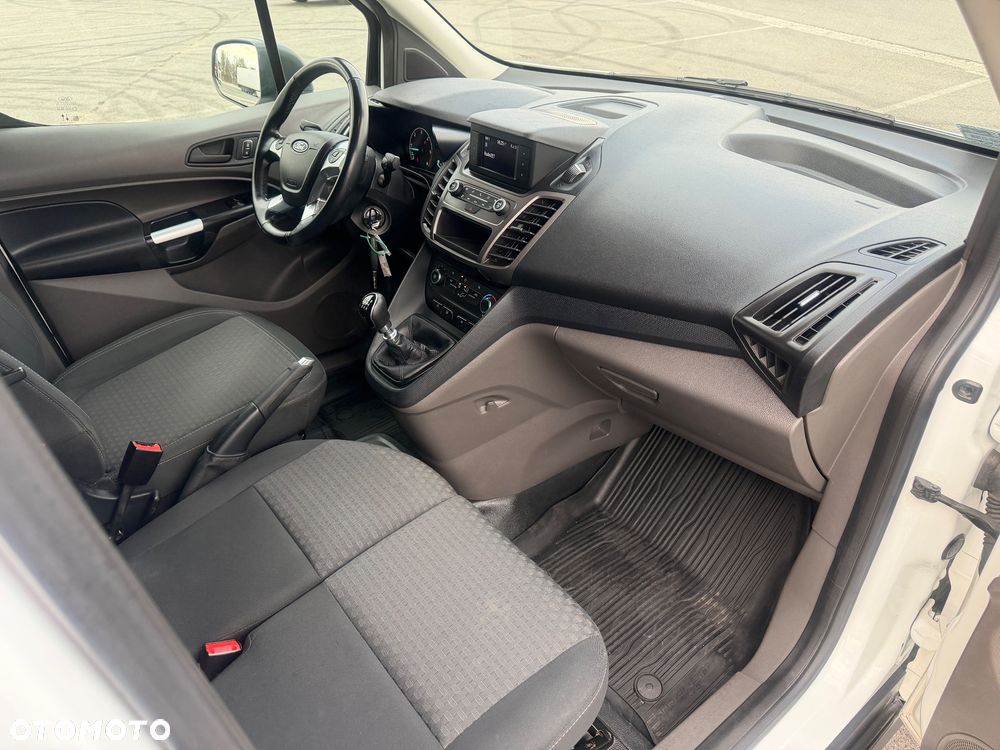 Ford Transit Connect - 29