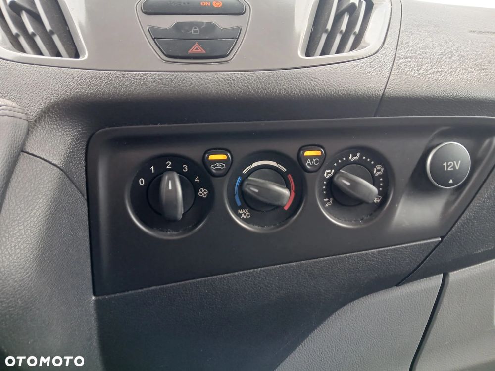 Ford Transit Custom - 15