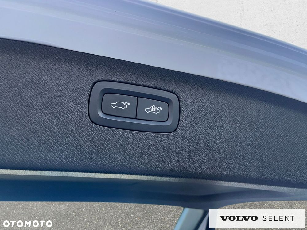Volvo XC 90 - 17