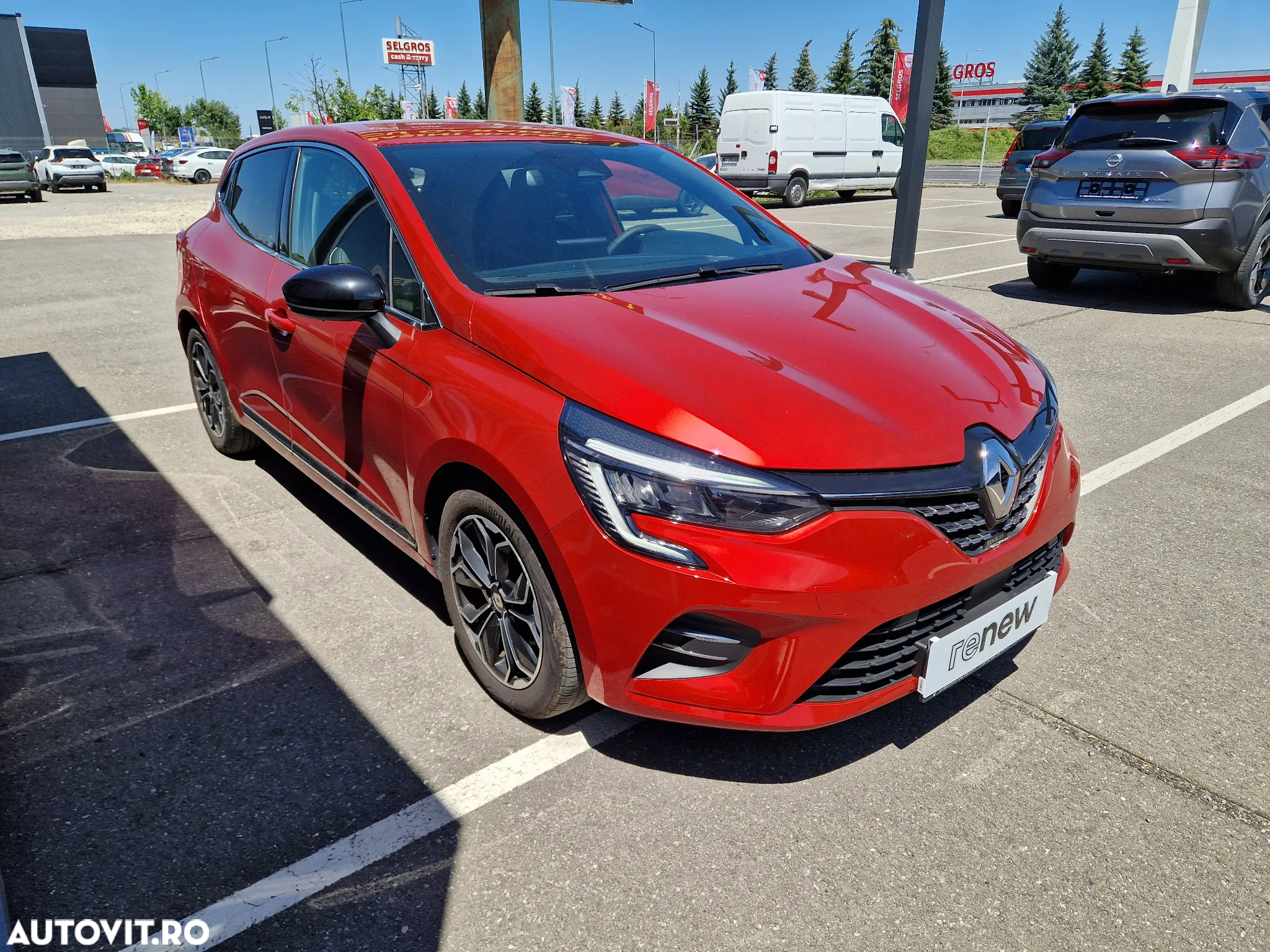 Renault Clio - 10