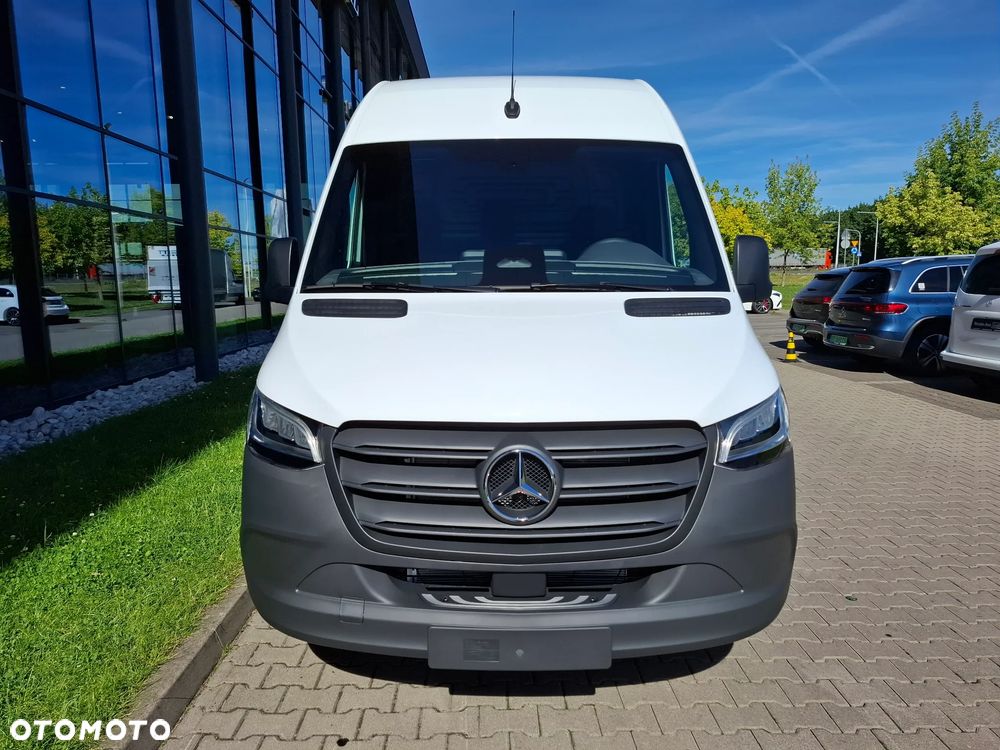 Mercedes-Benz Sprinter 317 CDI Furgon PRO długi 4325 mm L3H2 - 3