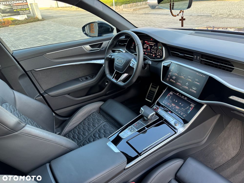 Audi RS6 Avant - 24