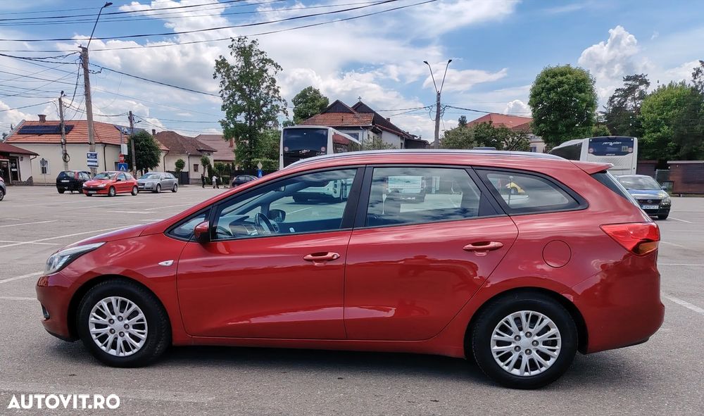 Kia Ceed - 14