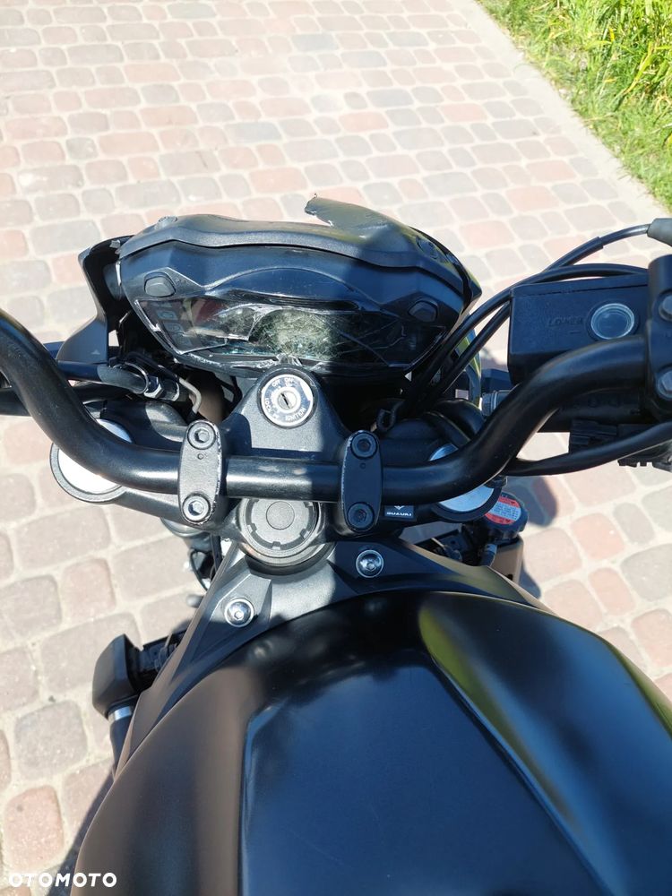 Suzuki SV - 17