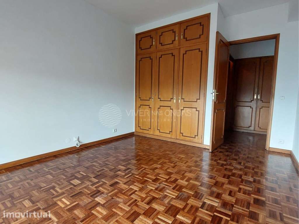 Apartamento T3 para arrendamento na Avenida da Liberdade - Grande imagem: 3/11