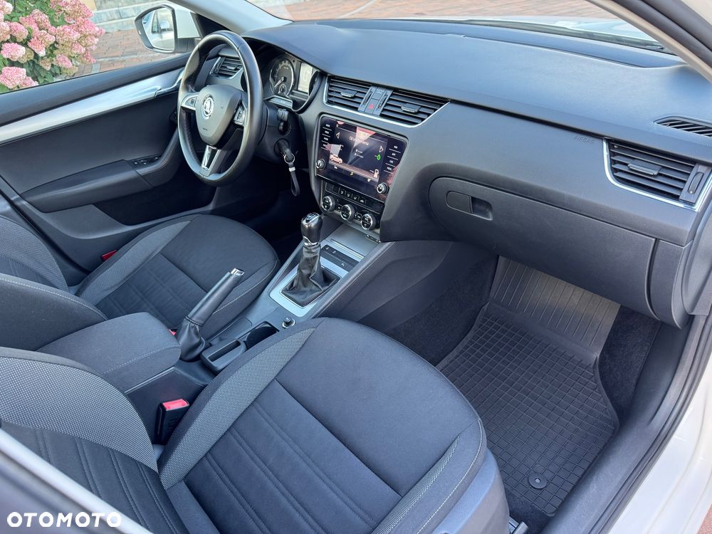 Skoda Octavia 1.6 TDI Business - 13