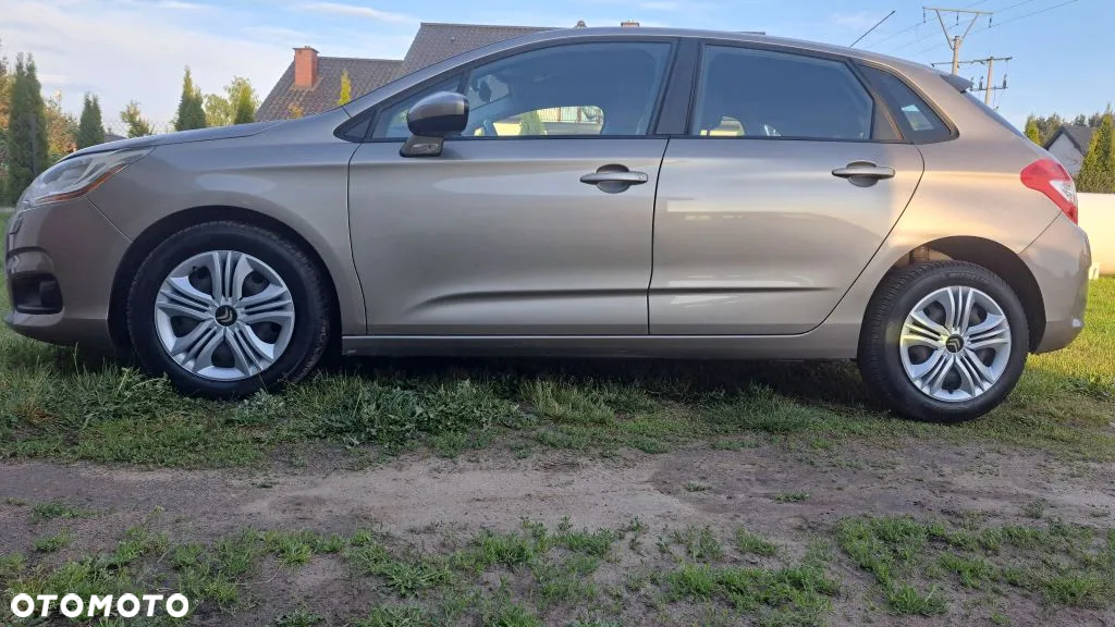 Citroën C4 HDi 90 Attraction - 17