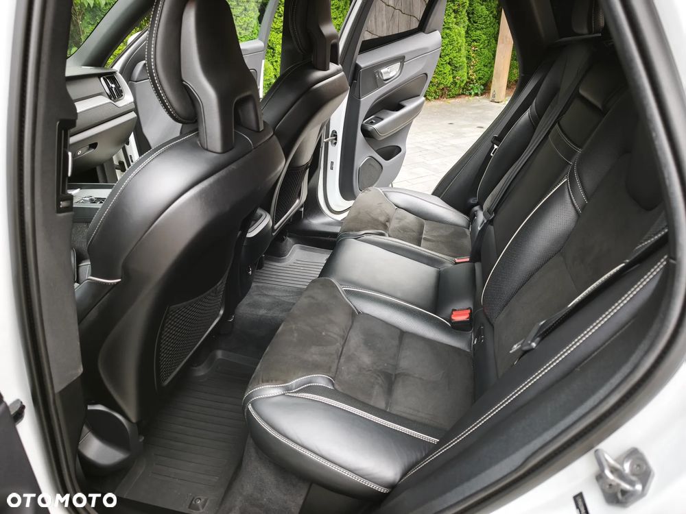 Volvo XC 60 - 16