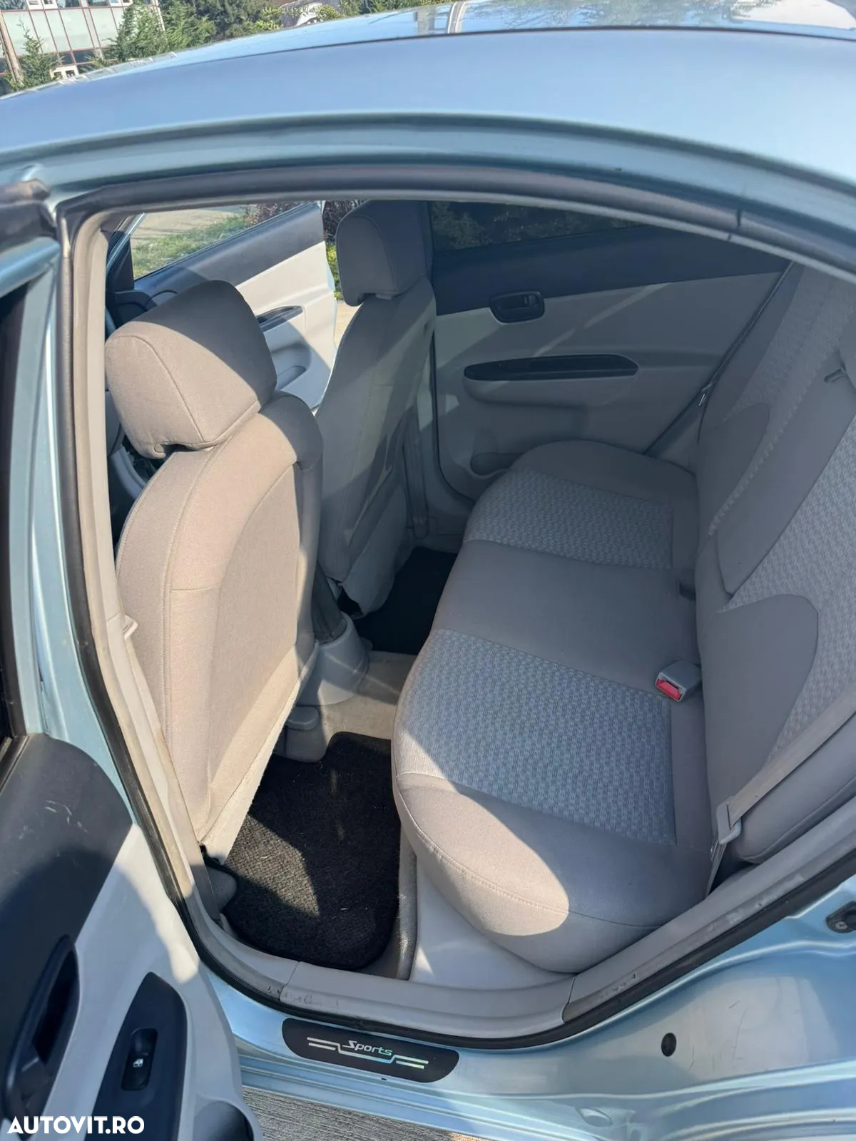 Hyundai Accent 1.5 CRDi - 8