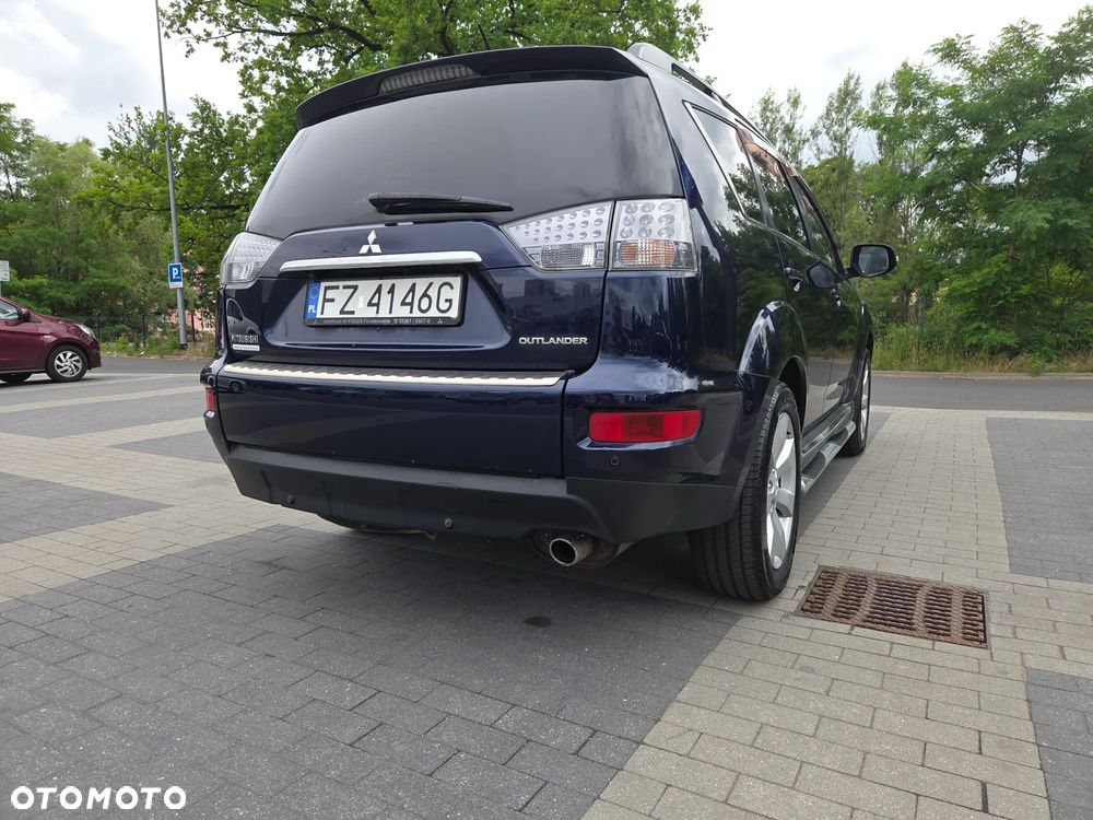 Mitsubishi Outlander 2.0 Intense 2WD - 7