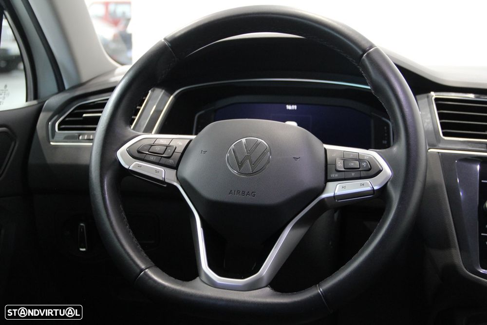 VW Tiguan 2.0 TDI Life DSG - 10