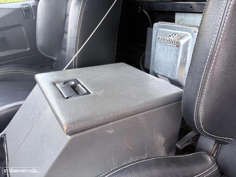 Land Rover Defender 90 2.5 Td5 S - 40