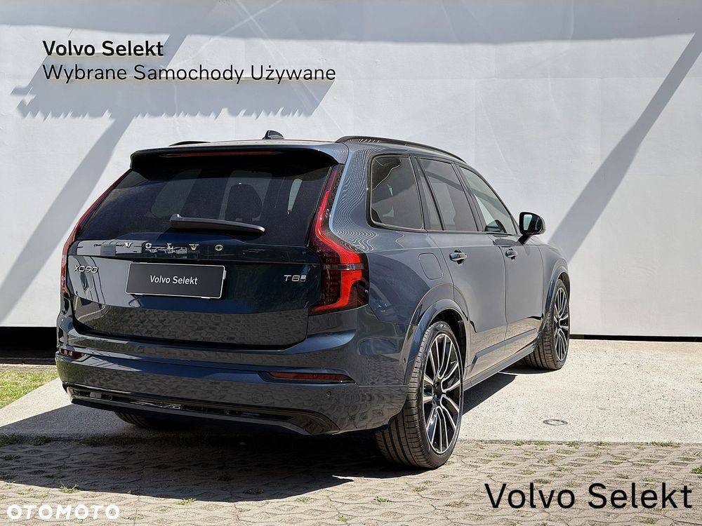 Volvo XC 90 - 7