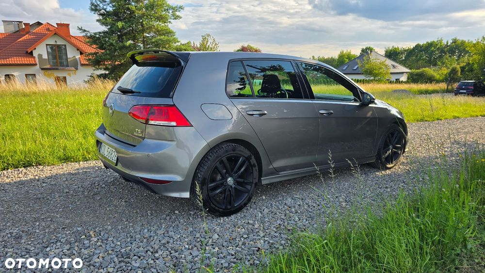 Volkswagen Golf 1.4 TSI BMT Highline - 5