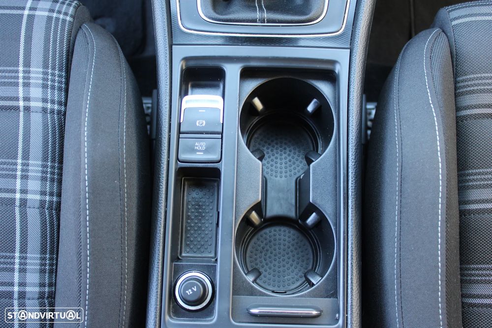 VW Golf GTD (BlueMotion ) - 29