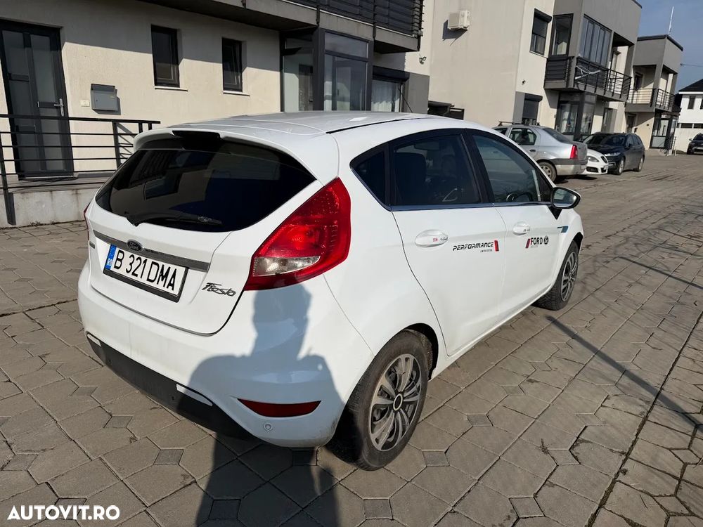 Ford Fiesta 1.6 TDCI Titanium - 3