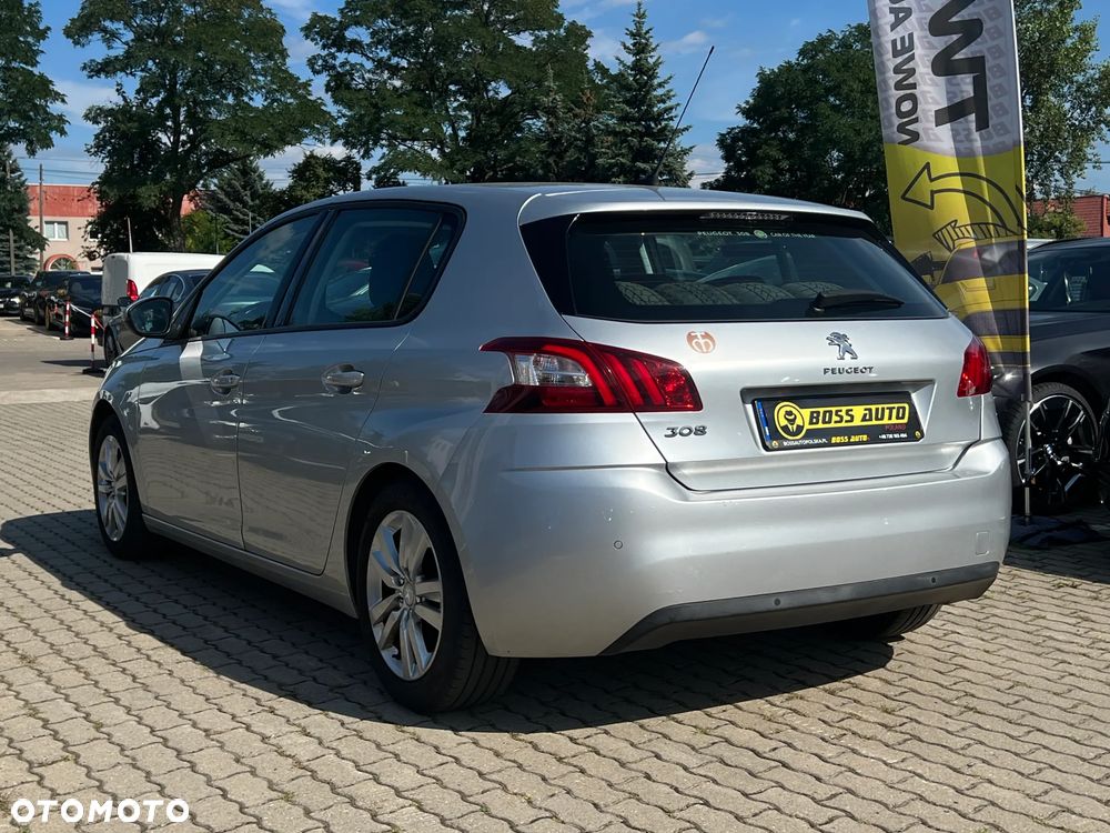 Peugeot 308 - 7