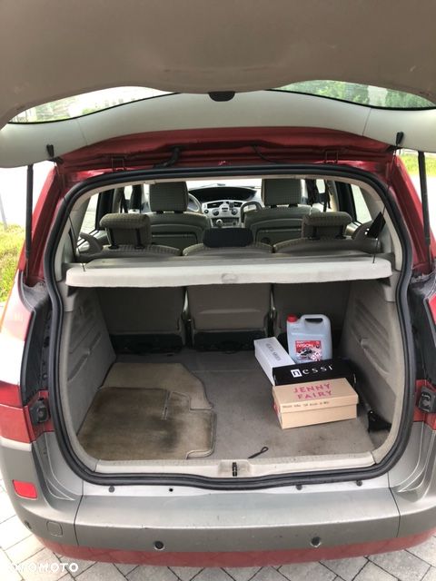 Renault Scenic - 12