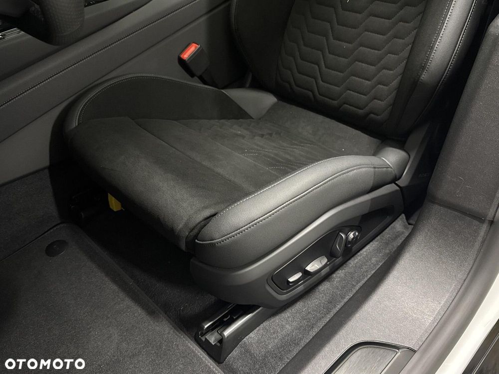 Audi RS e-tron GT - 12