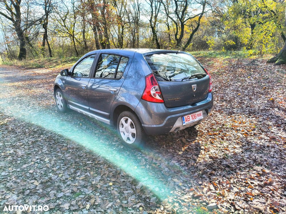 Dacia Sandero 1.4 MPI Laureate - 4