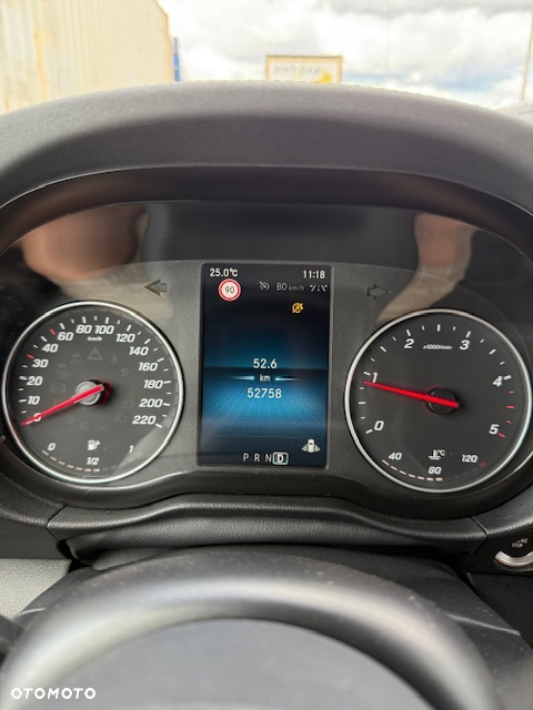 Mercedes-Benz Klasa T 180 d Automatik Progressive - 19