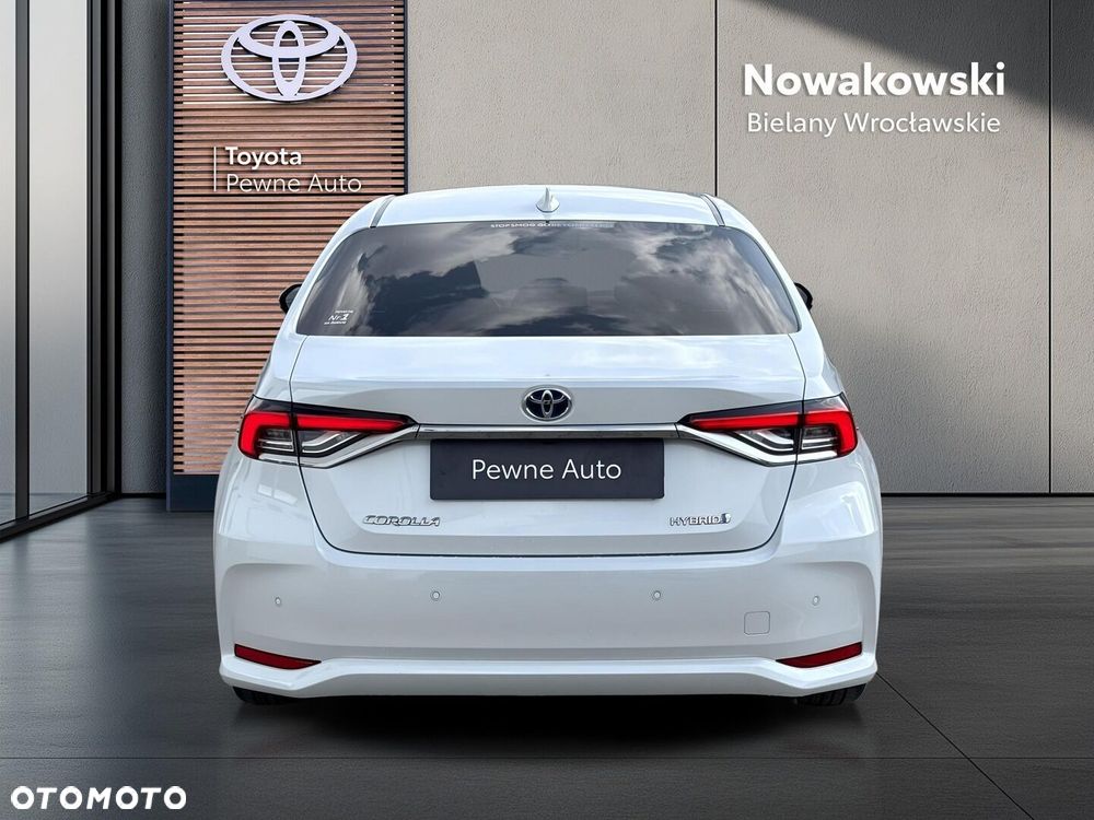 Toyota Corolla 1.8 Hybrid Comfort - 6