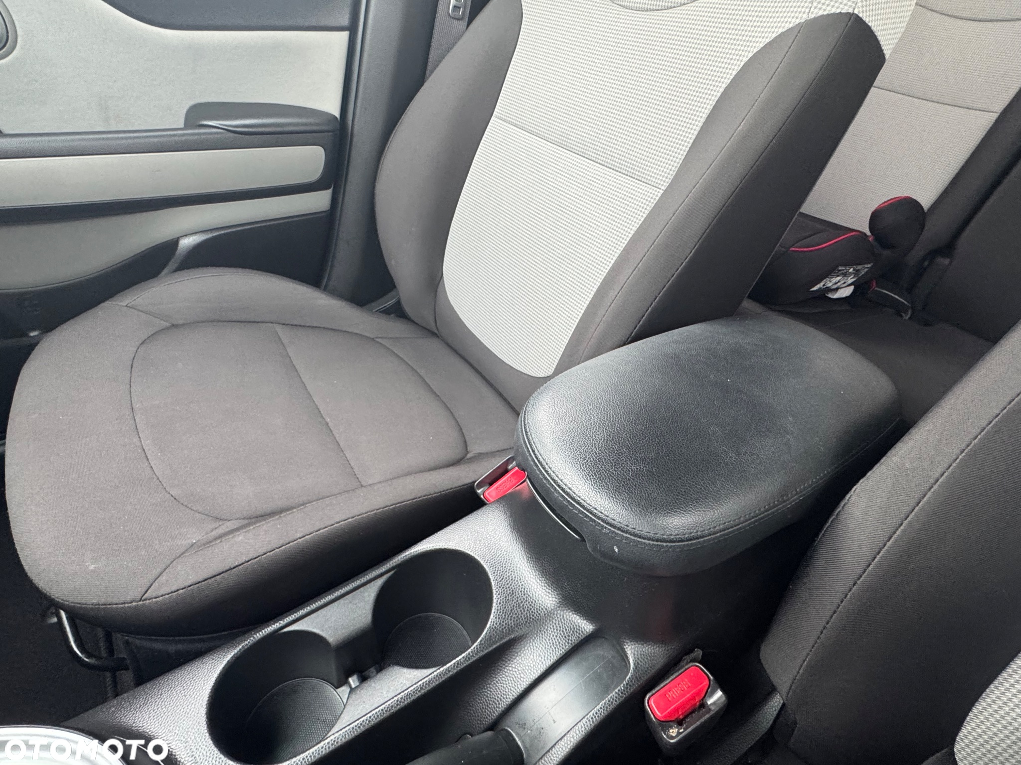 Kia Soul 1.6 GDI L - 27
