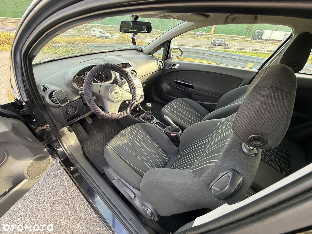 Opel Corsa - 15