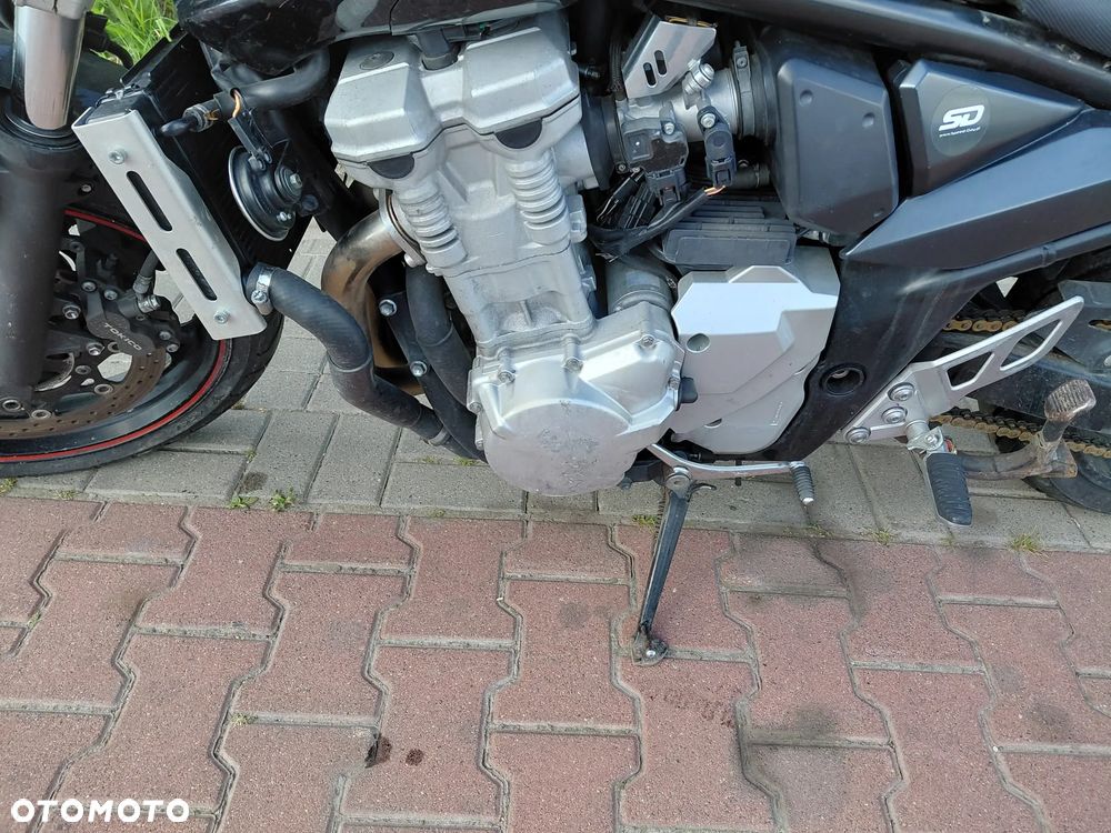 Suzuki GS - 12