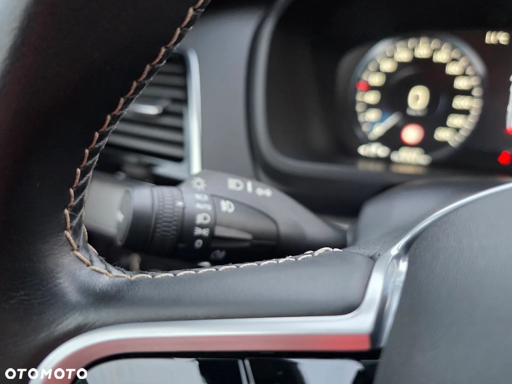 Volvo XC 90 AWD T8 Twin Engine Geartronic RDesign - 30