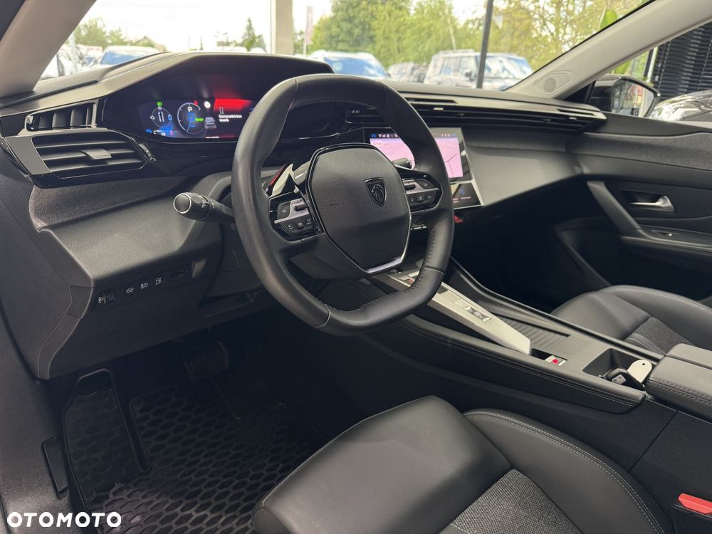 Peugeot 308 1.6 Hybrid PHEV Allure Pack EAT8 - 8