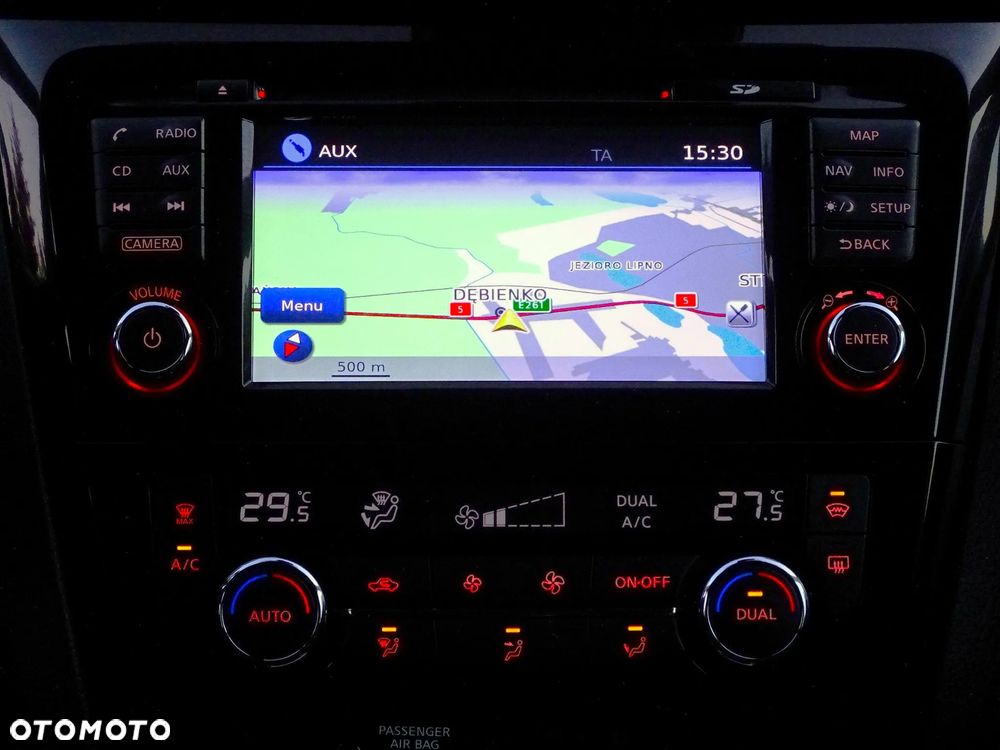 Nissan Qashqai 1.2 DIG-T Tekna EU6 - 27