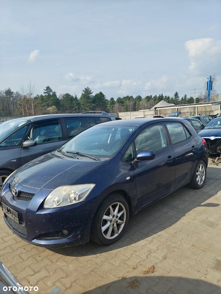 Toyota Auris cześci 1.4 diesel - 3