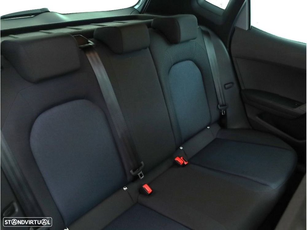 SEAT Arona 1.0 TSI FR - 19