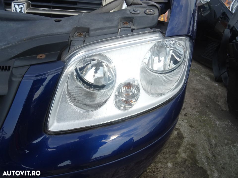 Fata completa Volkswagen Touran din 2003 volan pe stanga - 3