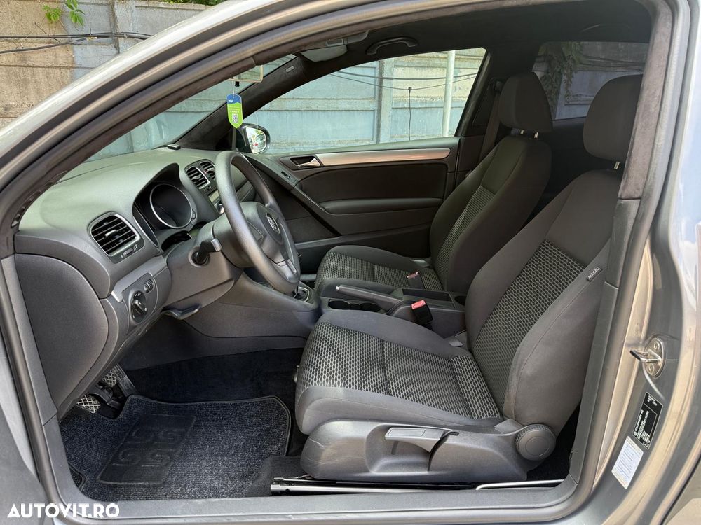 Volkswagen Golf 1.4 Edition - 16