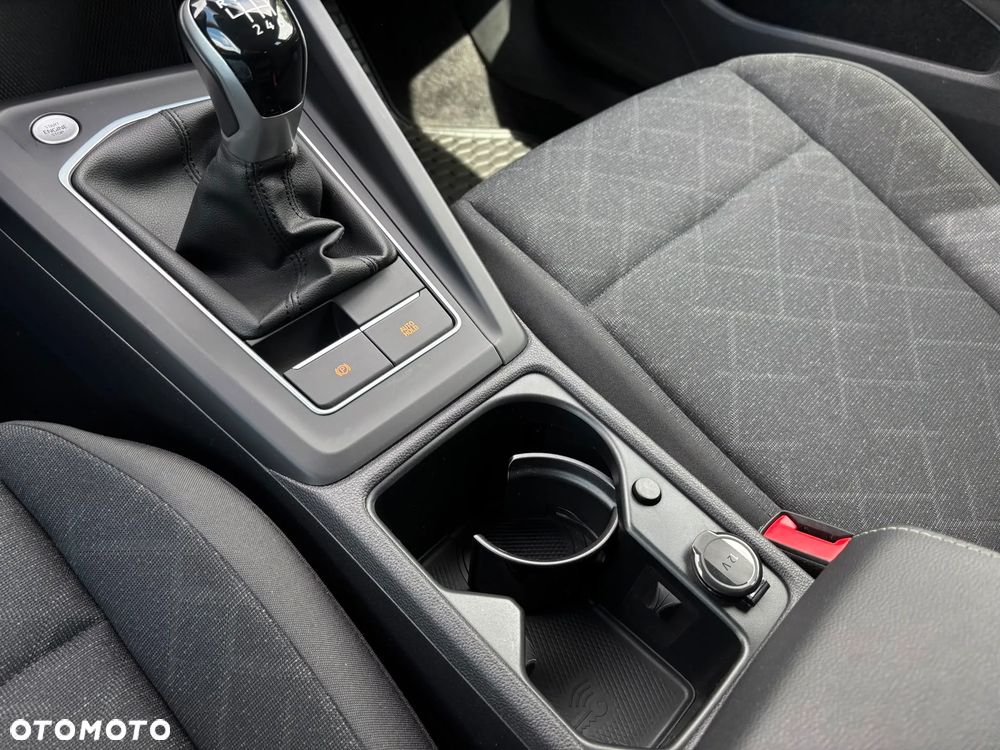 Volkswagen Golf 1.5 TSI EVO Life - 17