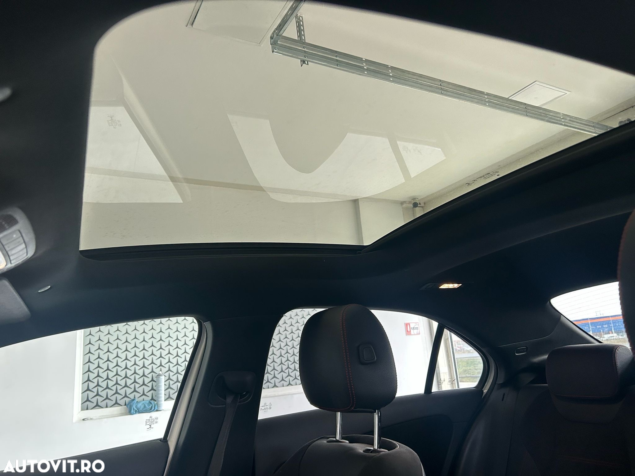 Mercedes-Benz A 250 e 8G-DCT AMG Line - 18