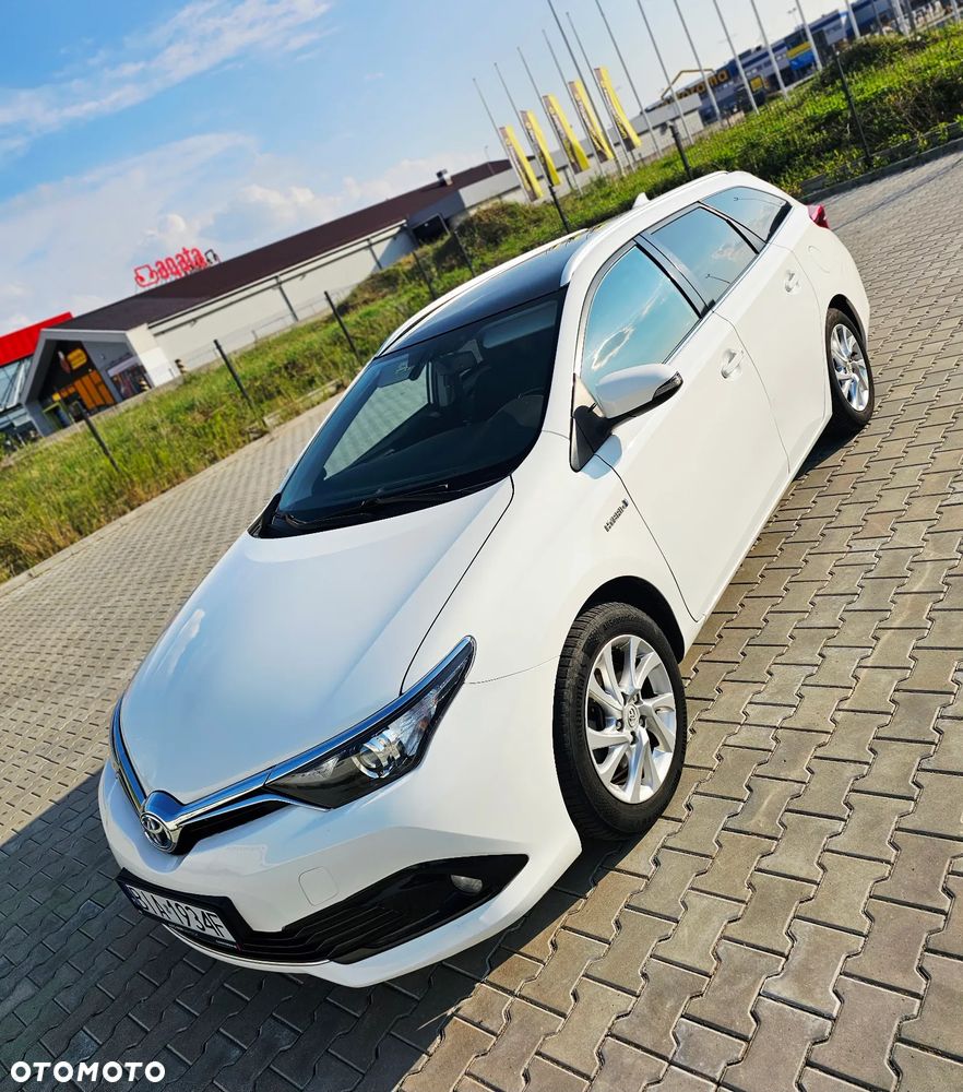 Toyota Auris Hybrid 135 Dynamic