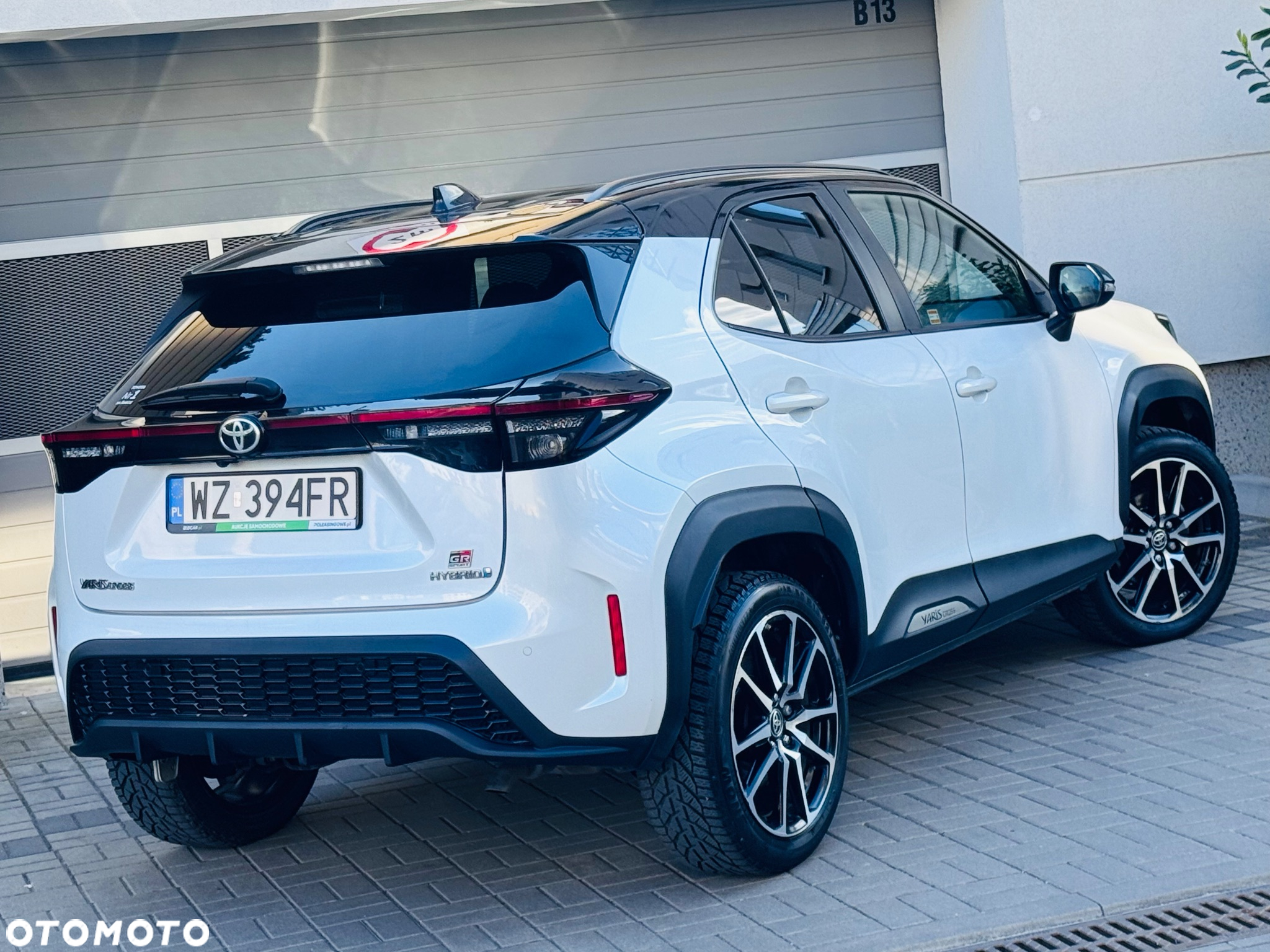 Toyota Yaris Cross Hybrid 1.5 GR Sport - 12