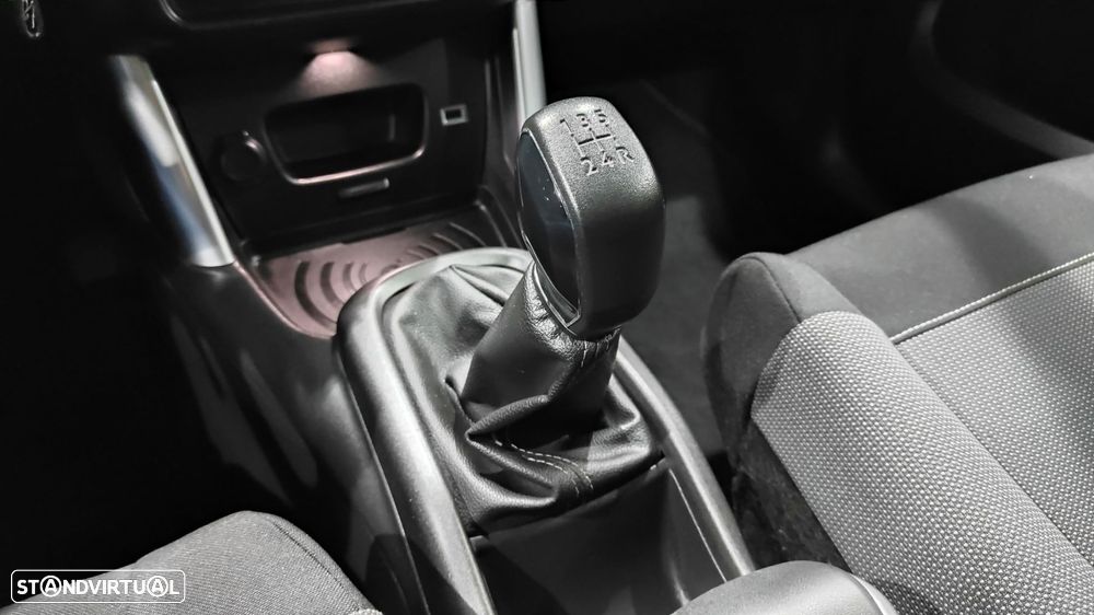 Citroën C3 Aircross 1.6 BlueHDi Shine - 40