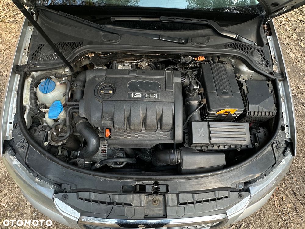 Audi A3 Sportback 1.9 TDI DPF Ambiente - 20