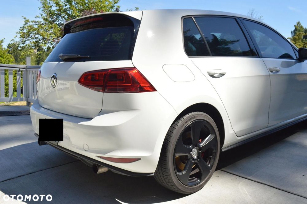 Volkswagen Golf GTI (BlueMotion Technology) DSG - 7