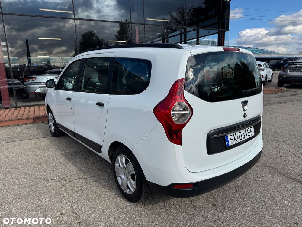 Dacia Lodgy 1.3 TCe Laureate S&S - 13